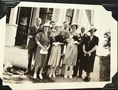 File:LucyCurrieWedding1.jpg