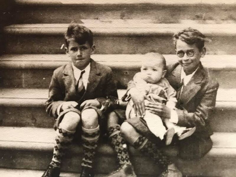 File:NewmanBrothers.jpg